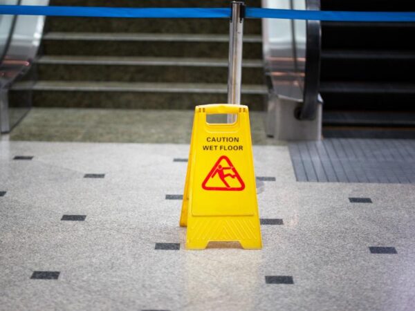 How Commercial Cleaning Helps Businesses in Tigard, OR Stay Productive